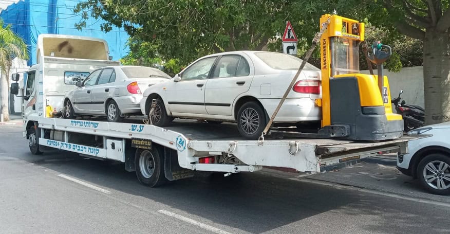 קונה רכבים לפירוק